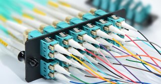 What Is Fiber Optic Pigtail and How to Splice It?