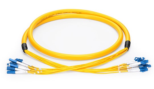 Indoor multi-fiber breakout cable.jpg Indoor multi-fiber breakout cable.jpg